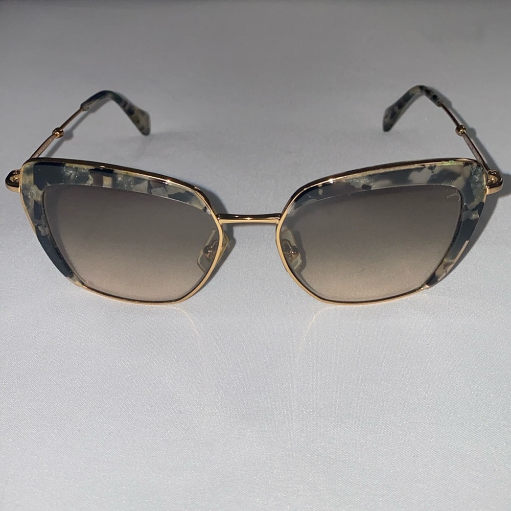 MIU MIU SUNGLASSES